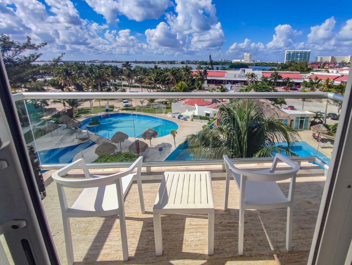 Paradise Beachfront & Nightlife Heart Cancun Ngoại thất bức ảnh